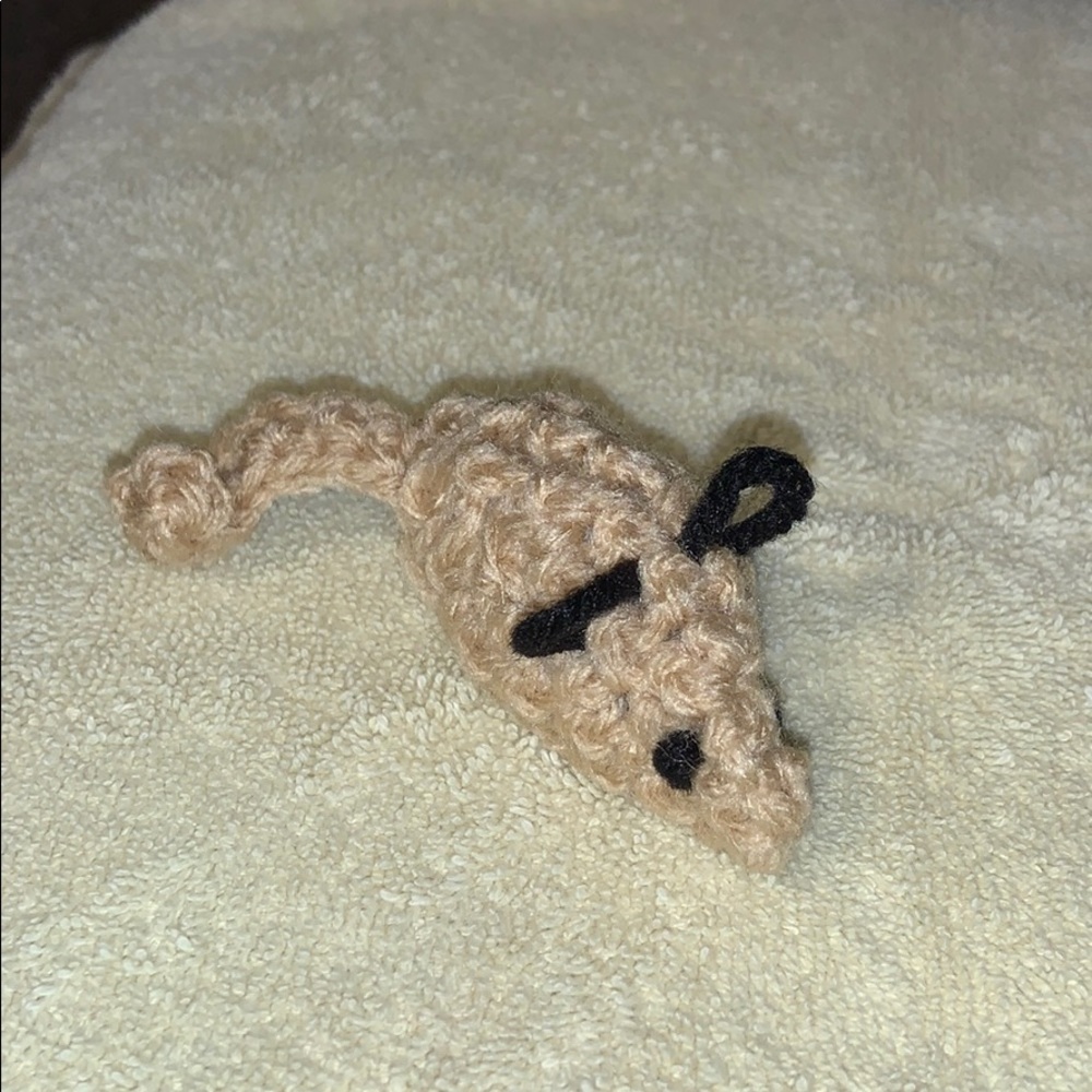 Five Handmade Organic Catnip Mice Cat Toys - Picture 2 of 3